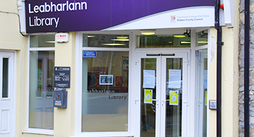 Photo of the entrance of Monasterevin Library
